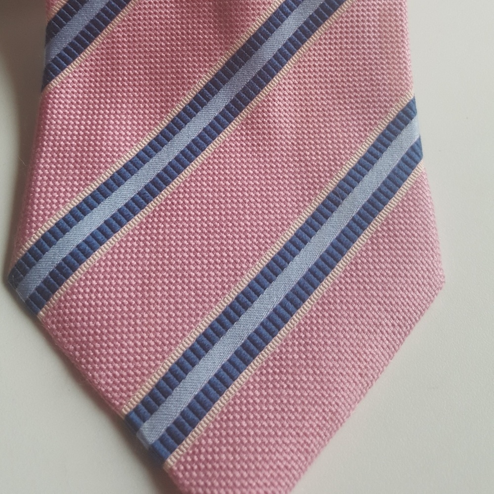 Jos A Banks tie